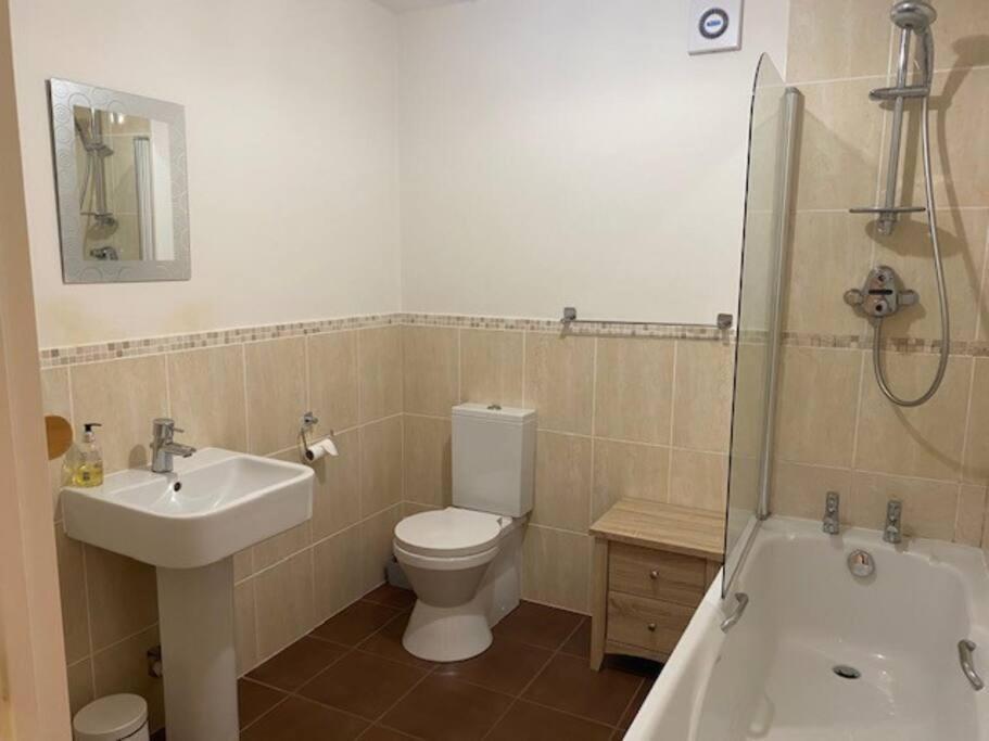 Spacious 2 Bedroom Apartment Cleethorpes Bagian luar foto